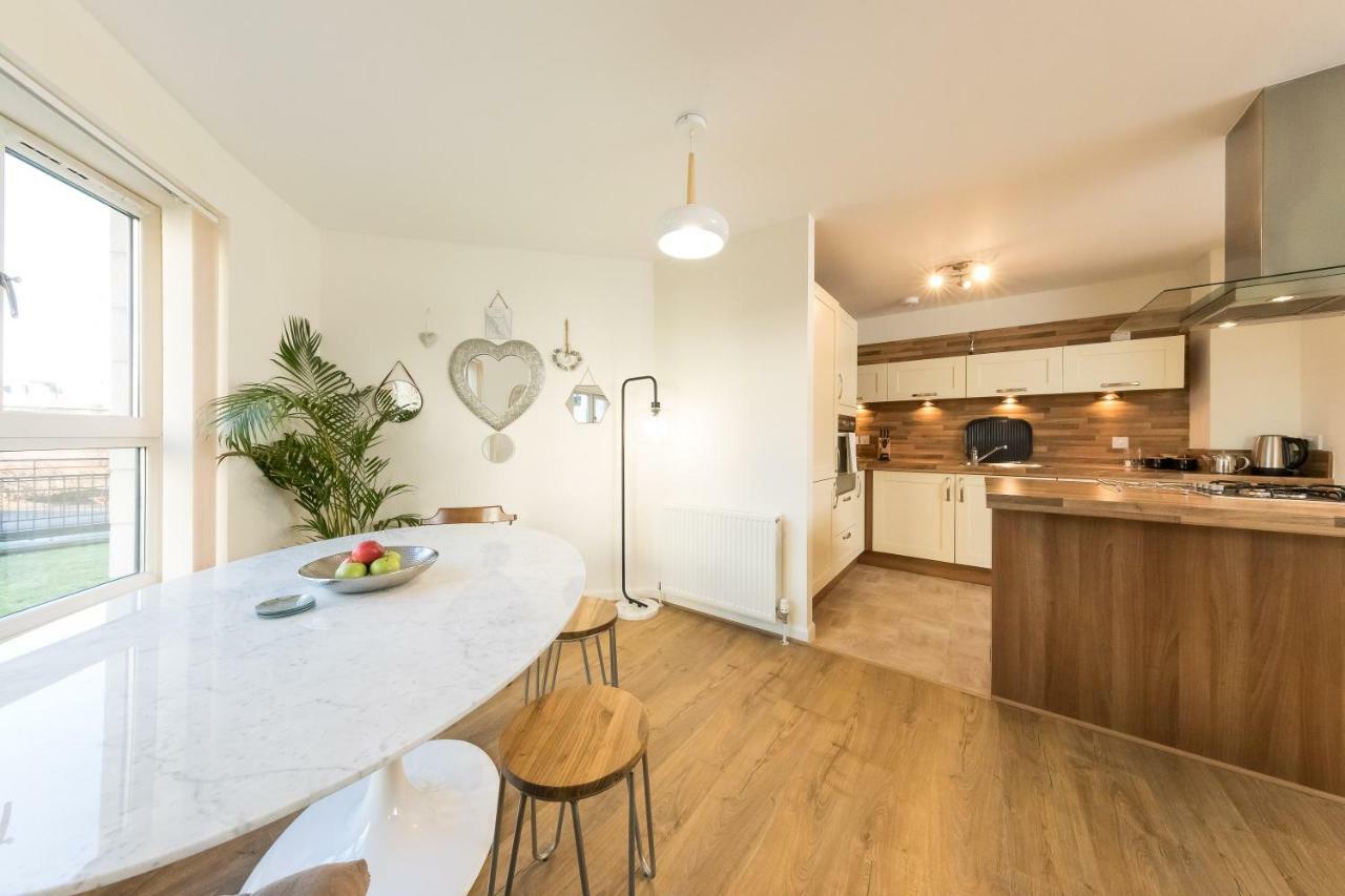 The Broch, Ground Floor City Centre Apartment, Sleeps 6 퍼스 외부 사진
